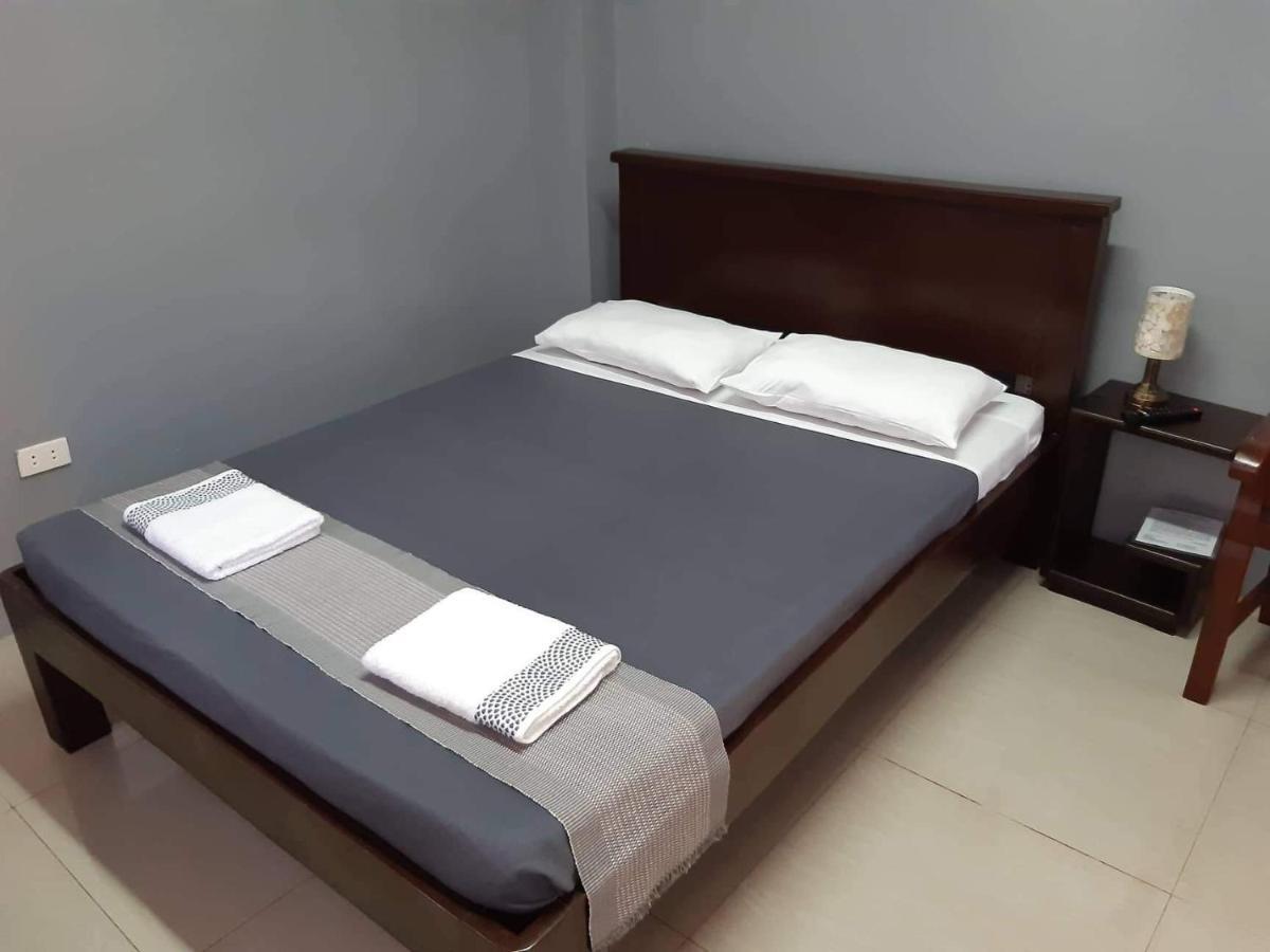 Hotel Reddoorz El Senor Jesus Apartelle Vigan Ilocos Exteriér fotografie